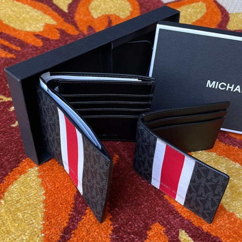 Michael Kors Boxed Signature 3 in 1 Bifold Wallet In Black / Flame Red - Picture 14 of 16
